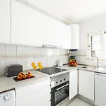 别墅 Villa Saint Lucia - Com Acesso A Piscina E Bbq Em Albufeira