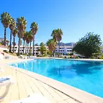Villa Saint Lucia - Com Acesso A Piscina E Bbq Em Albufeira * 阿尔布费拉