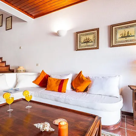 Villa Saint Lucia By Algarve Vacation